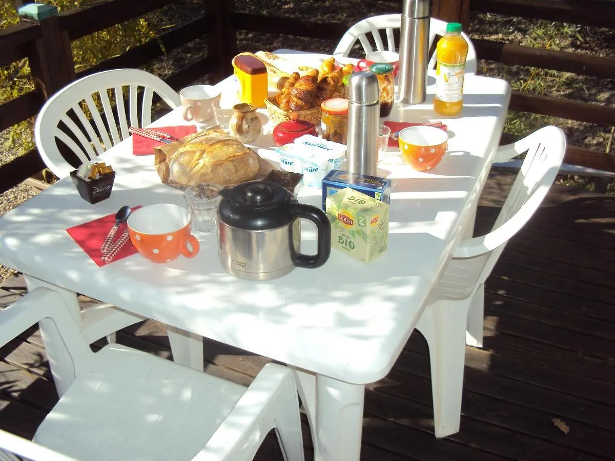 B&B La Douloire Pernes-les-Fontaines 0*,  France