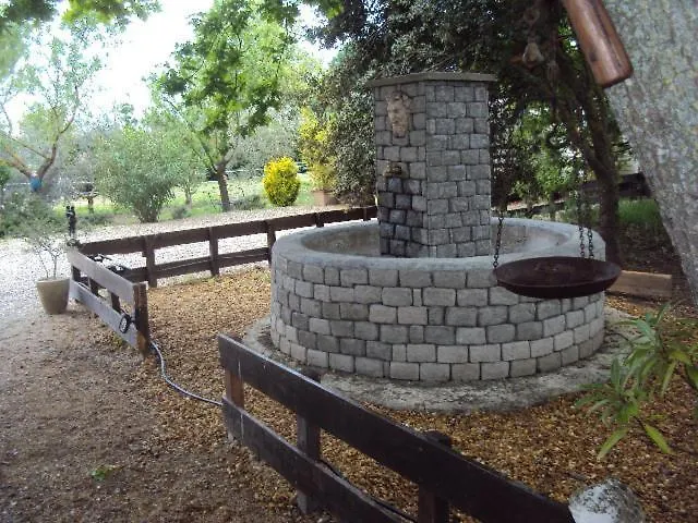 Holiday home B&B La Douloire Pernes-les-Fontaines