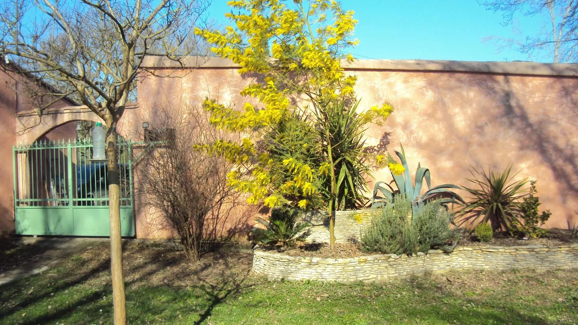 Holiday home B&B La Douloire Pernes-les-Fontaines